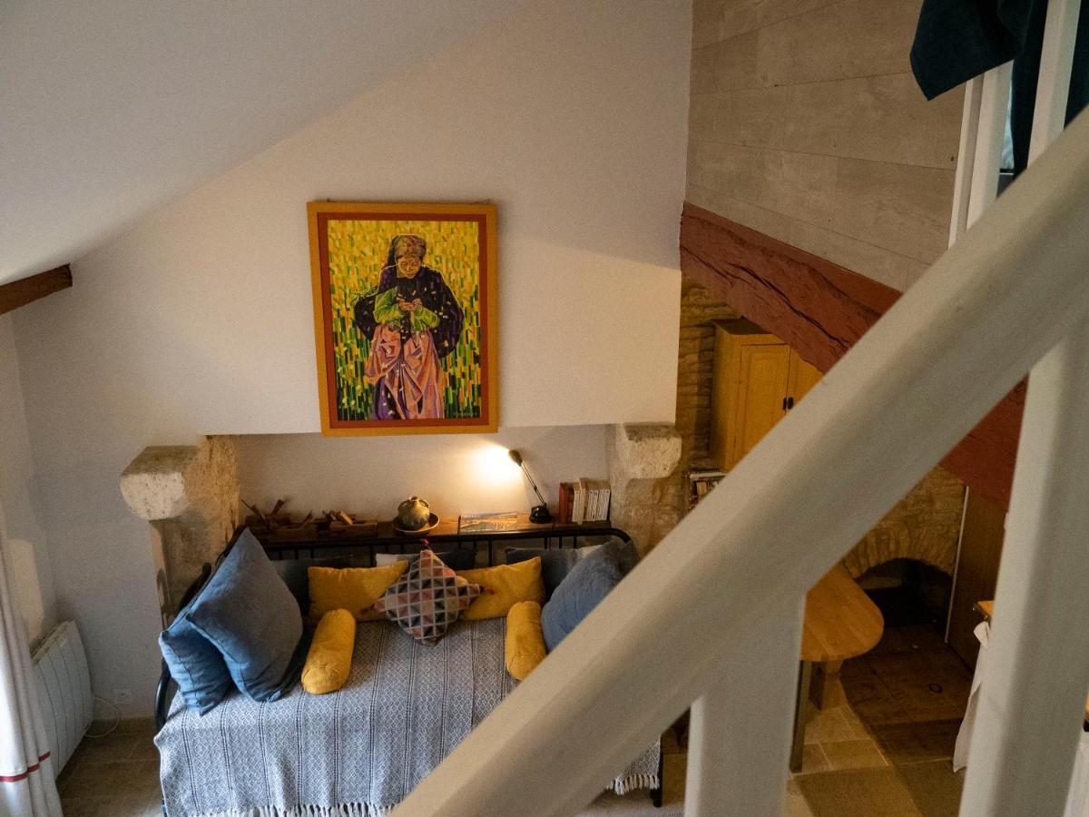 Villa Voyage… Noyers-sur-Serein Exterior foto